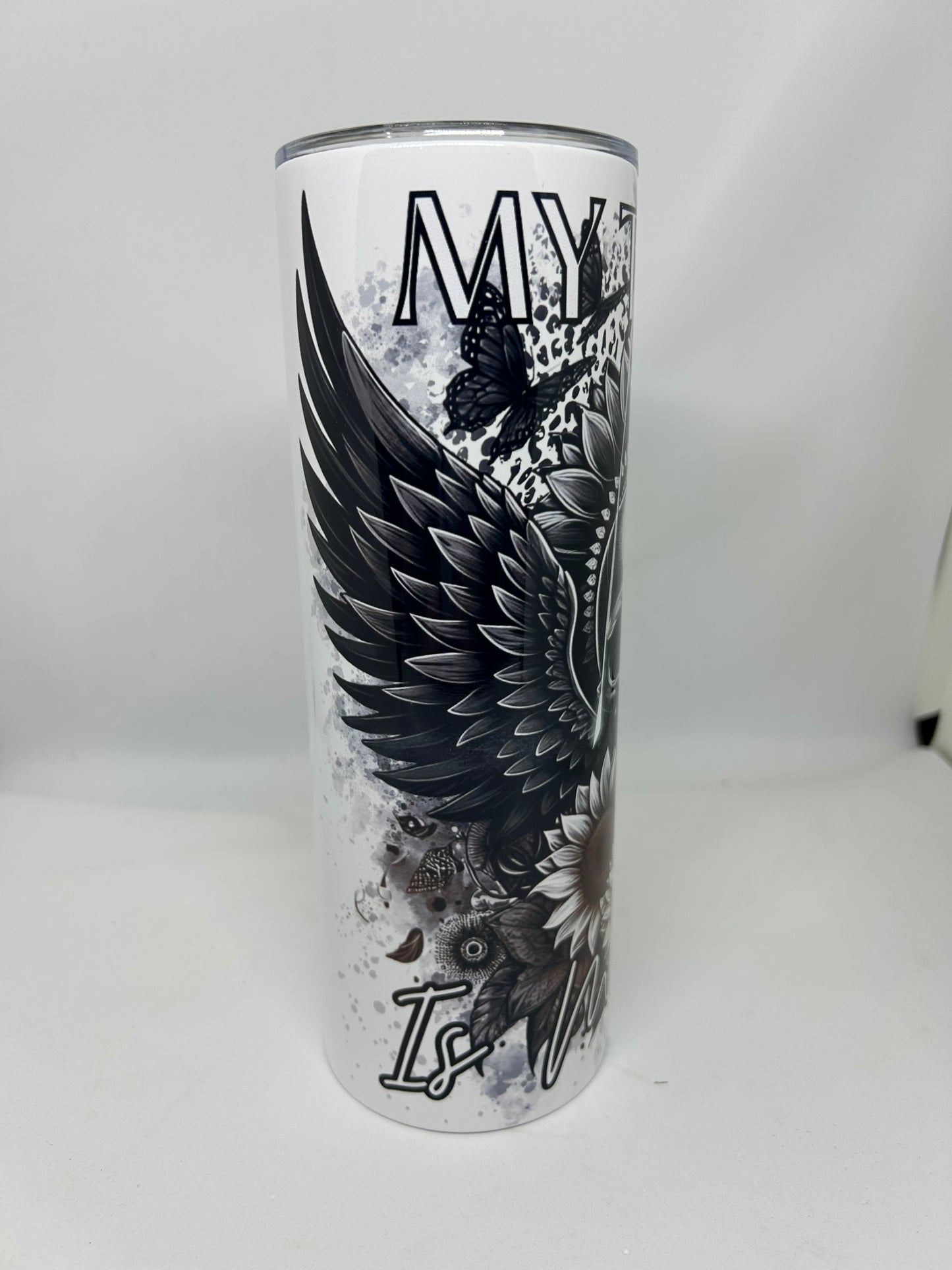 20oz Tumbler Black Skull